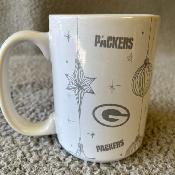 Green Bay Packers Christmas Mug 15 oz White NFL Ornament Coffee Tea - Picture 5 of 9